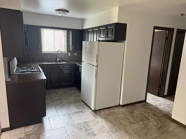 442 E Glenwood Dyer Rd #2W — Photo 4