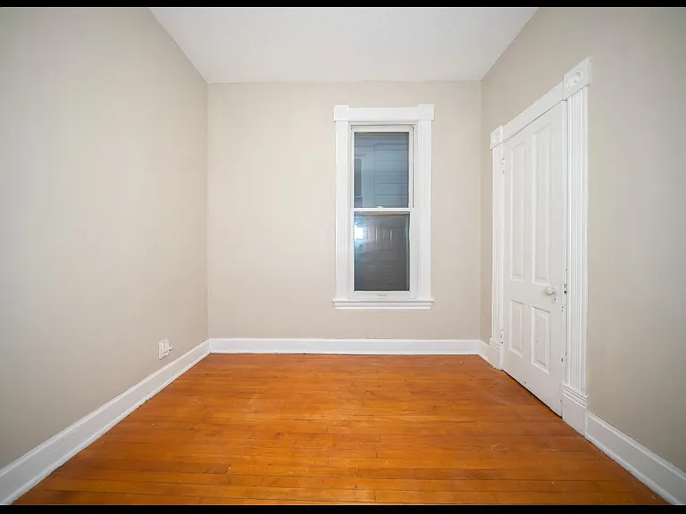 701 Bedford St #2 — Photo 28