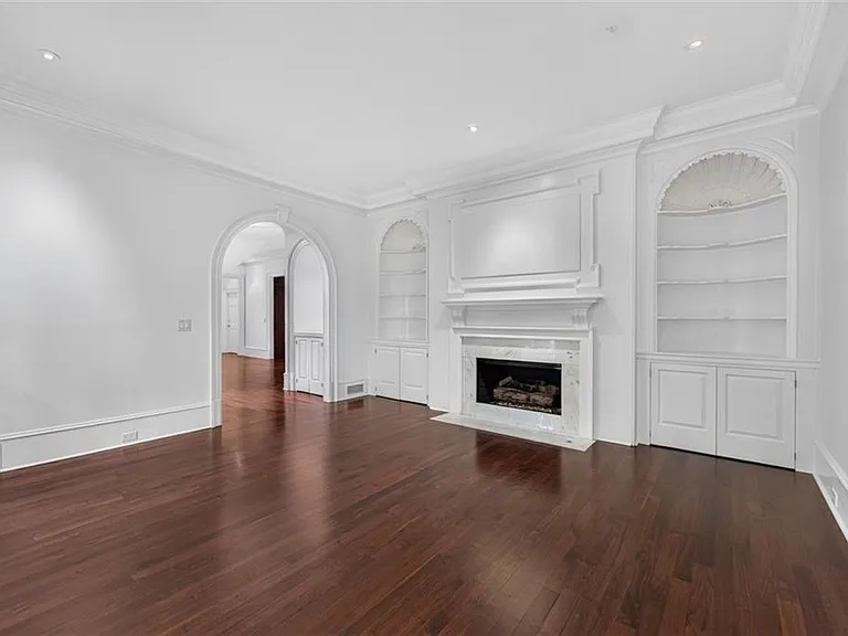 140 Valley Rd NW — Photo 15