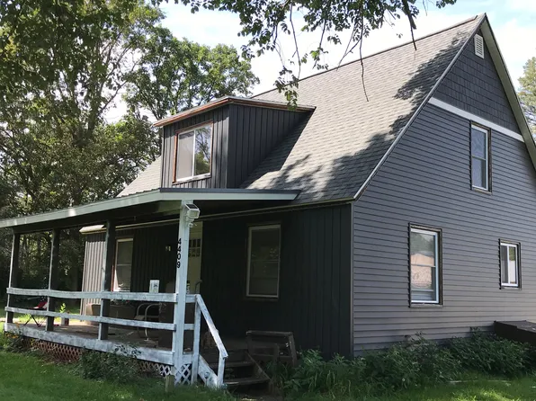 4409 Twelve Mile Rd NE, Rockford, MI 49341