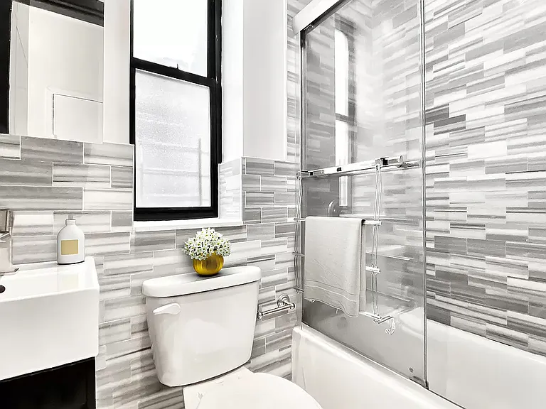 109 W 105th St #3C — Photo 5