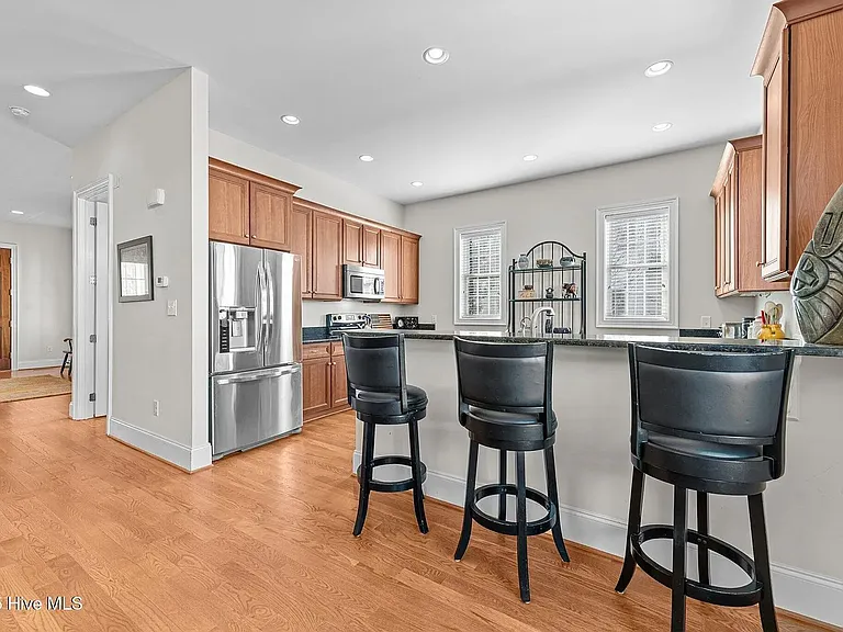3908 Harkers Way — Photo 10
