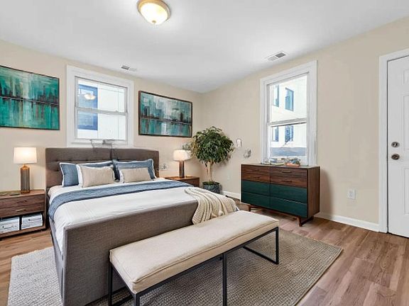3rd image of 168 N 5th St #2