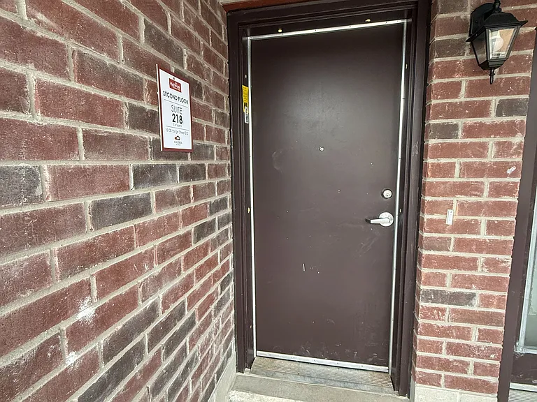 15100 Yonge St #212 — Photo 3