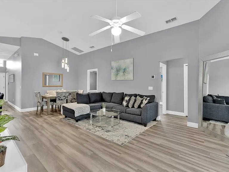 231 Scrub Jay Way — Photo 26