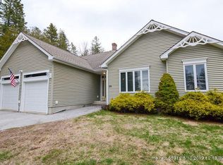 29 Comins Ln, Eddington, ME 04428