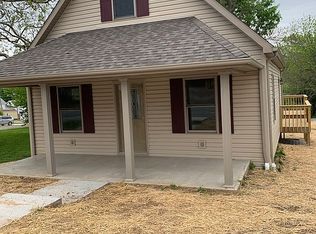 424 W Holmes St, Chester, IL 62233