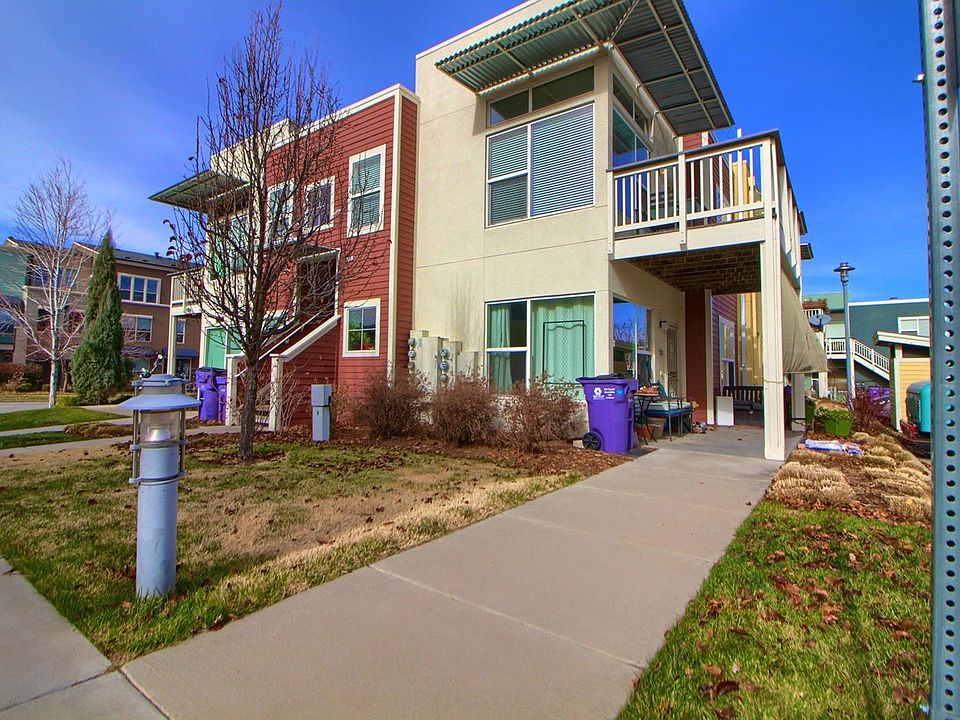 1st image of 2708 Syracuse St Unit 208