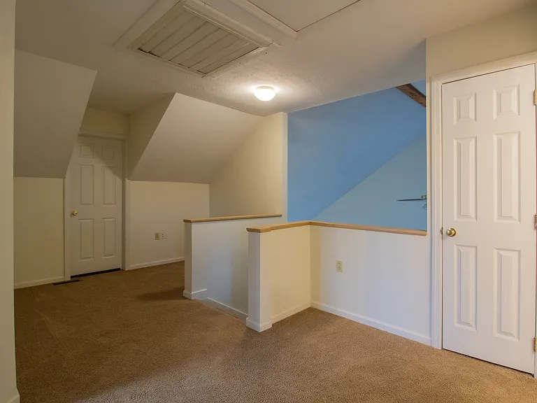 918 Harold Ave #918 — Photo 36