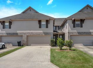 18119 Pinehurst Dr, Prairieville, LA 70769