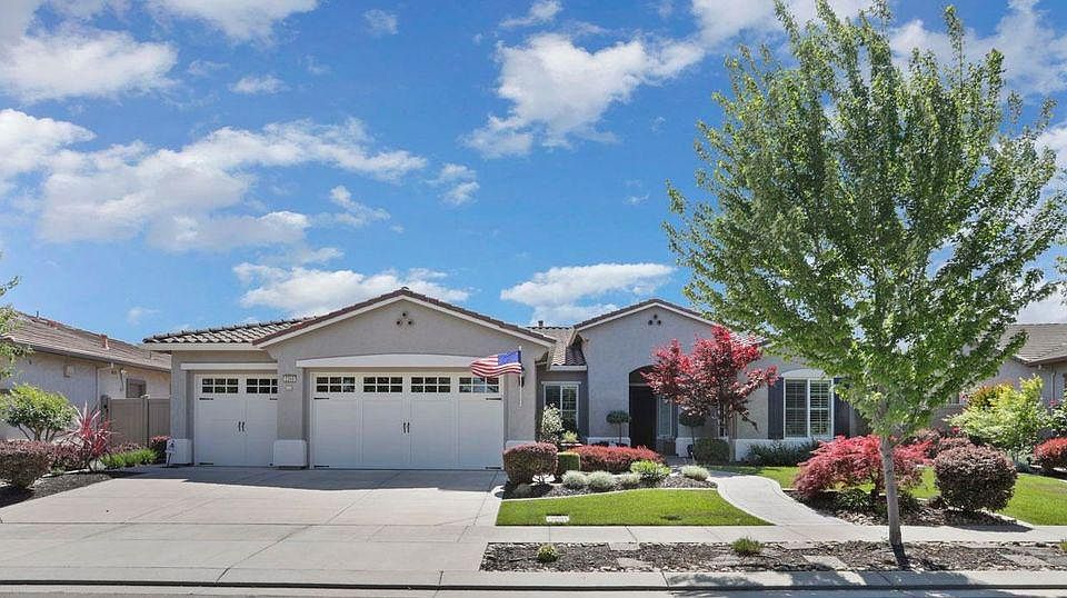 1st image of 2349 River Berry Dr