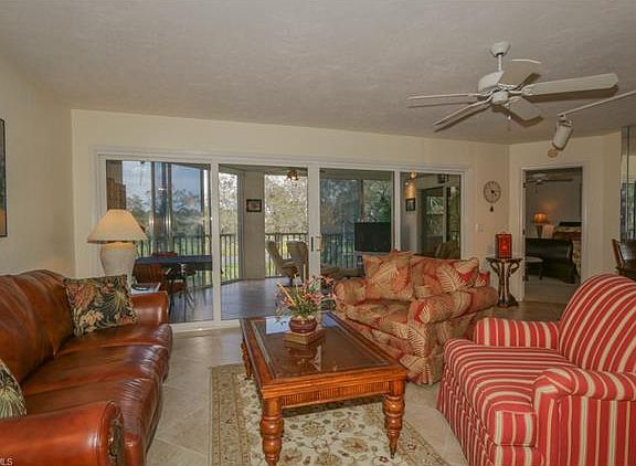 2nd image of 26930 Wedgewood Dr APT 303