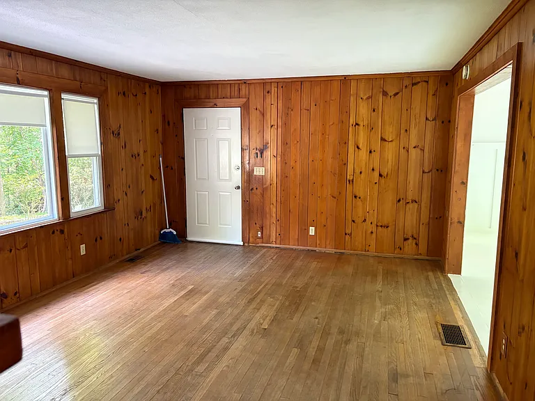 3406 Laurel Park Hwy — Photo 13