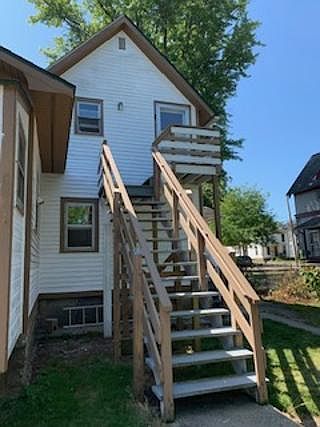 2nd image of 606 Wheaton Ave #3