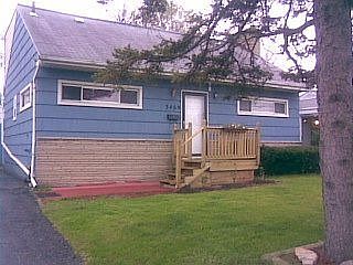 Front of house 4-19-09