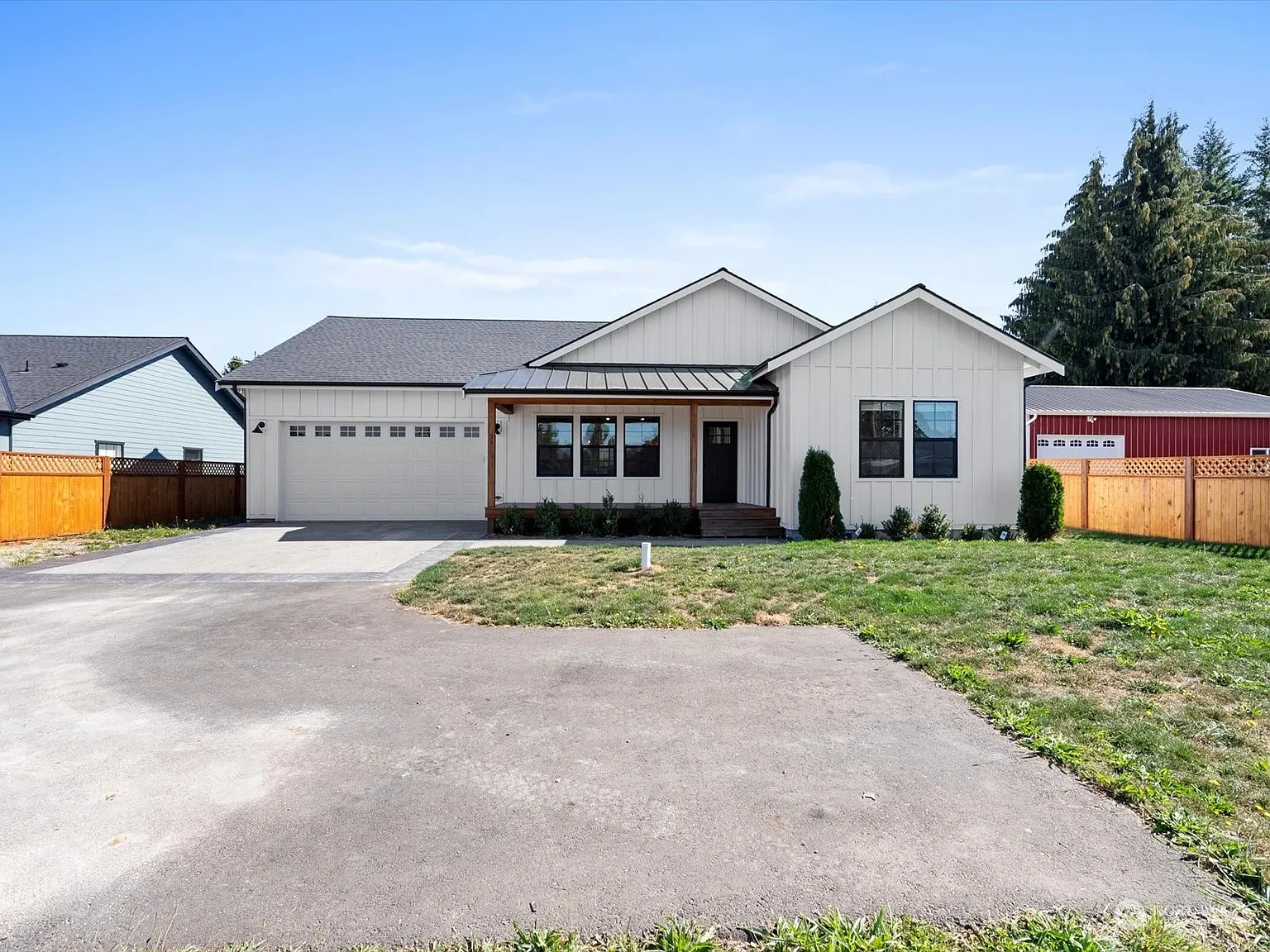 939 Wicker Road photo 1