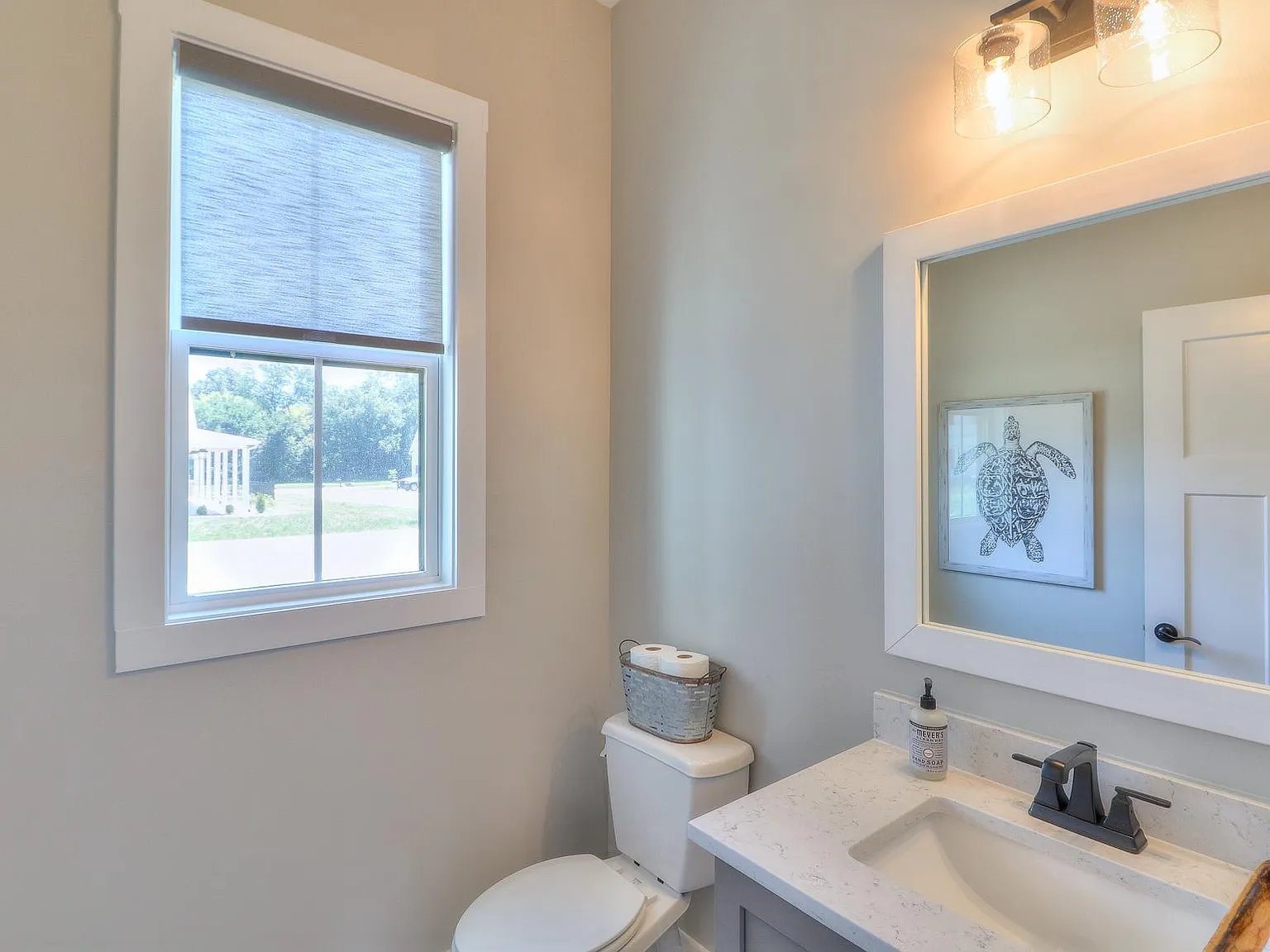 3 bed, 2798 sqft, $3,000 — Photo 4