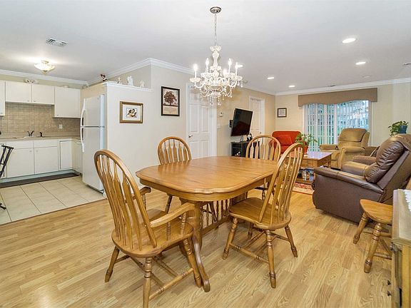2nd image of 841 Madeira Blvd