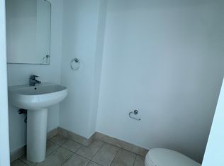 1900 N Bayshore Dr APT 2819, Miami, FL 33132