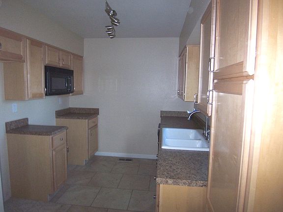 nice updated thru-out