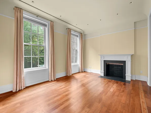 522 East 89th Street image 30 of 41