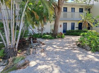 13025 Emerald Dr #254, Miami, FL 33181