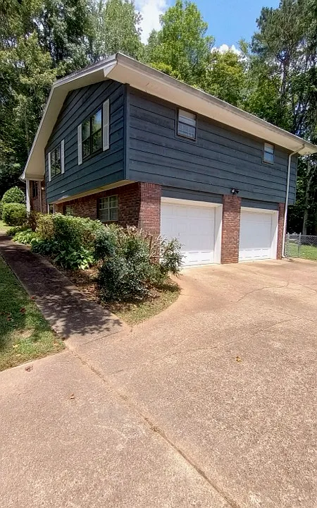 322 Shady Crest Dr