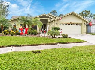 14669 Village Glen Cir, Tampa, FL 33618