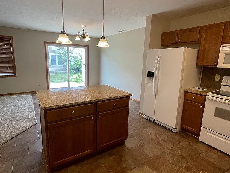 3507 McLaughlin Dr — Photo 8