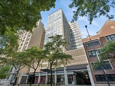 (Undisclosed Address), Chicago, IL, 60657