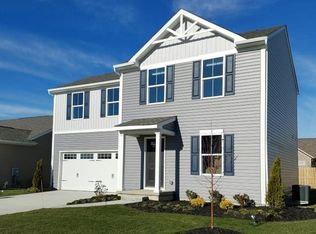 116 Lakeview Cir, Amherst, OH 44001