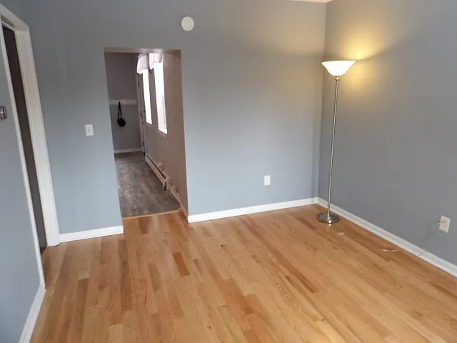 144 Cottage St #3 — Photo 10