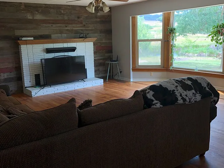 12392 Littlefield Rd — Photo 2