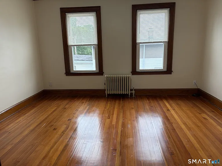 18 Broad St #3 — Photo 11
