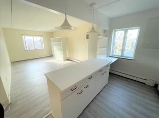 284 Harvard St APT 64, Cambridge, MA 02139