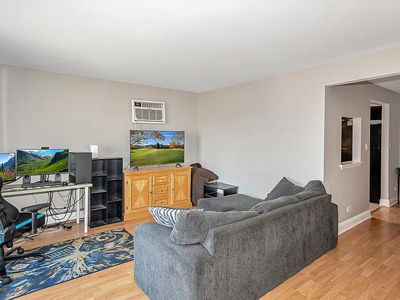 3rd image of 6135 Marshall Ave #301