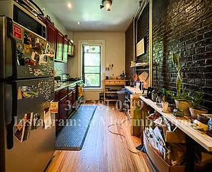 Rented by JB Mac Real Estate Inc.