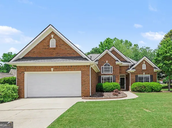 104 Creek Side Dr, Carrollton, GA 30116