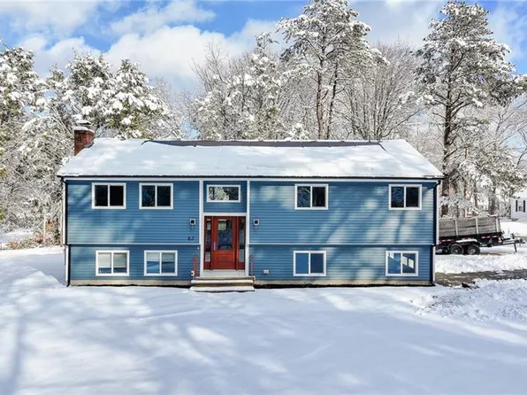 63 Bishop Hill Rd, Johnston, RI 02919