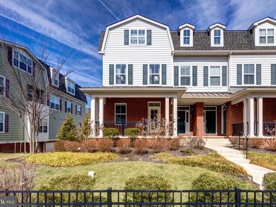 855 Old Lancaster Rd, Bryn Mawr, PA, 19010