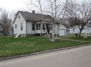 1115 2nd Ave, Iowa City, IA 52240
