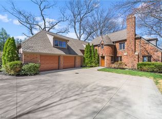 25570 Lake Rd, Bay Village, OH 44140