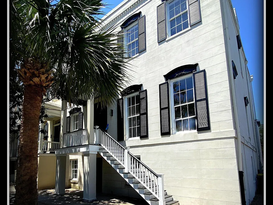 224 E Liberty St #4