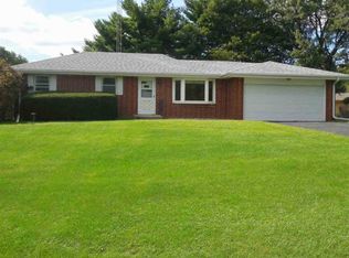 1057 Timothy Dr, Rockford, IL 61108