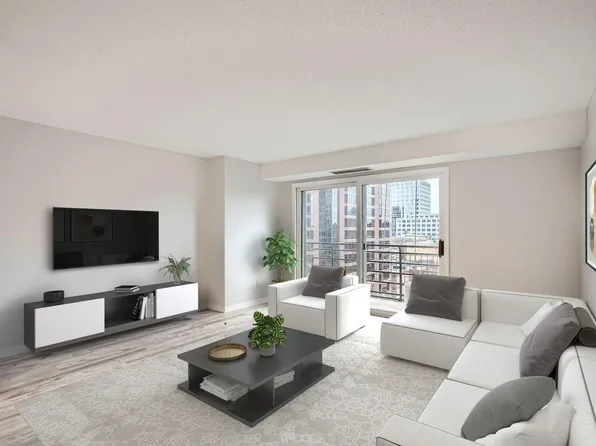 66 9th St Unit 1305, Saint Paul, MN 55101