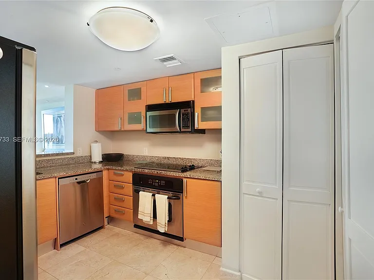 2101 Brickell Ave #1812 — Photo 12