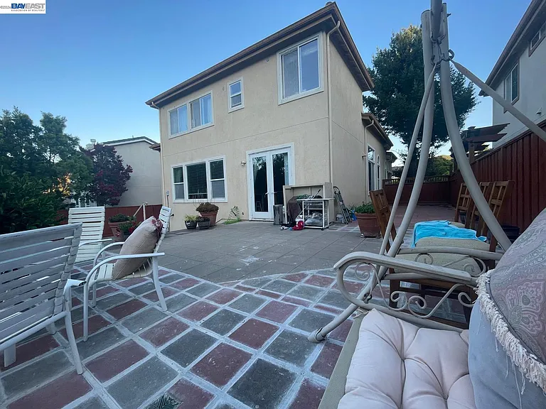 1013 Ridgeview Dr — Photo 18