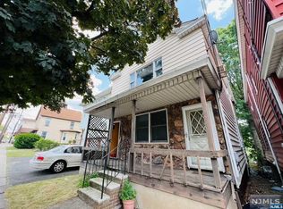 124 Hackensack St, East Rutherford, NJ 07073