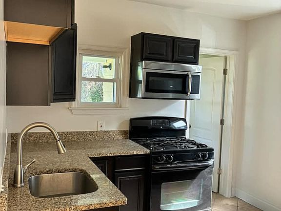 3rd image of 5817 Ethelbert Ave