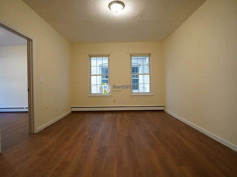 54 S Huntington Ave #4 — Photo 2